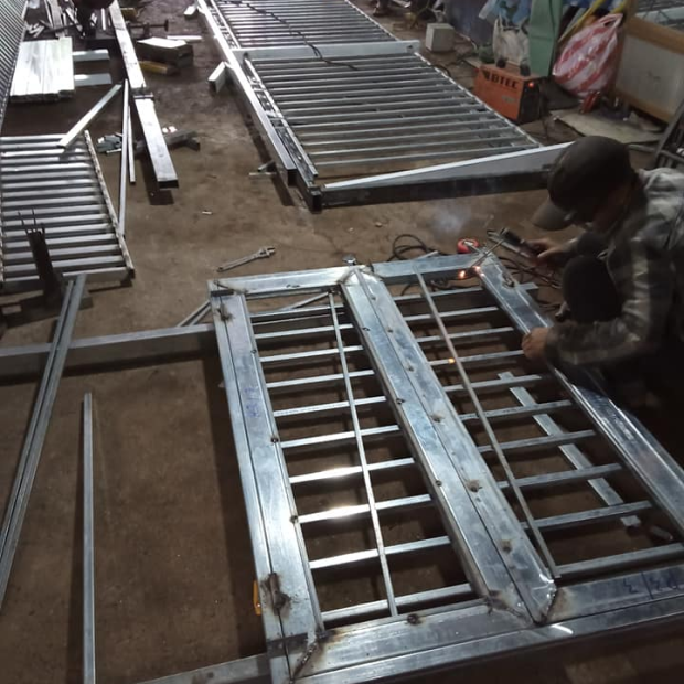 Thợ hàn sắt tphcm giá tốt 