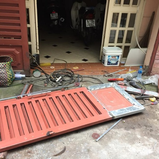Sửa Cửa Sắt Bình Thạnh